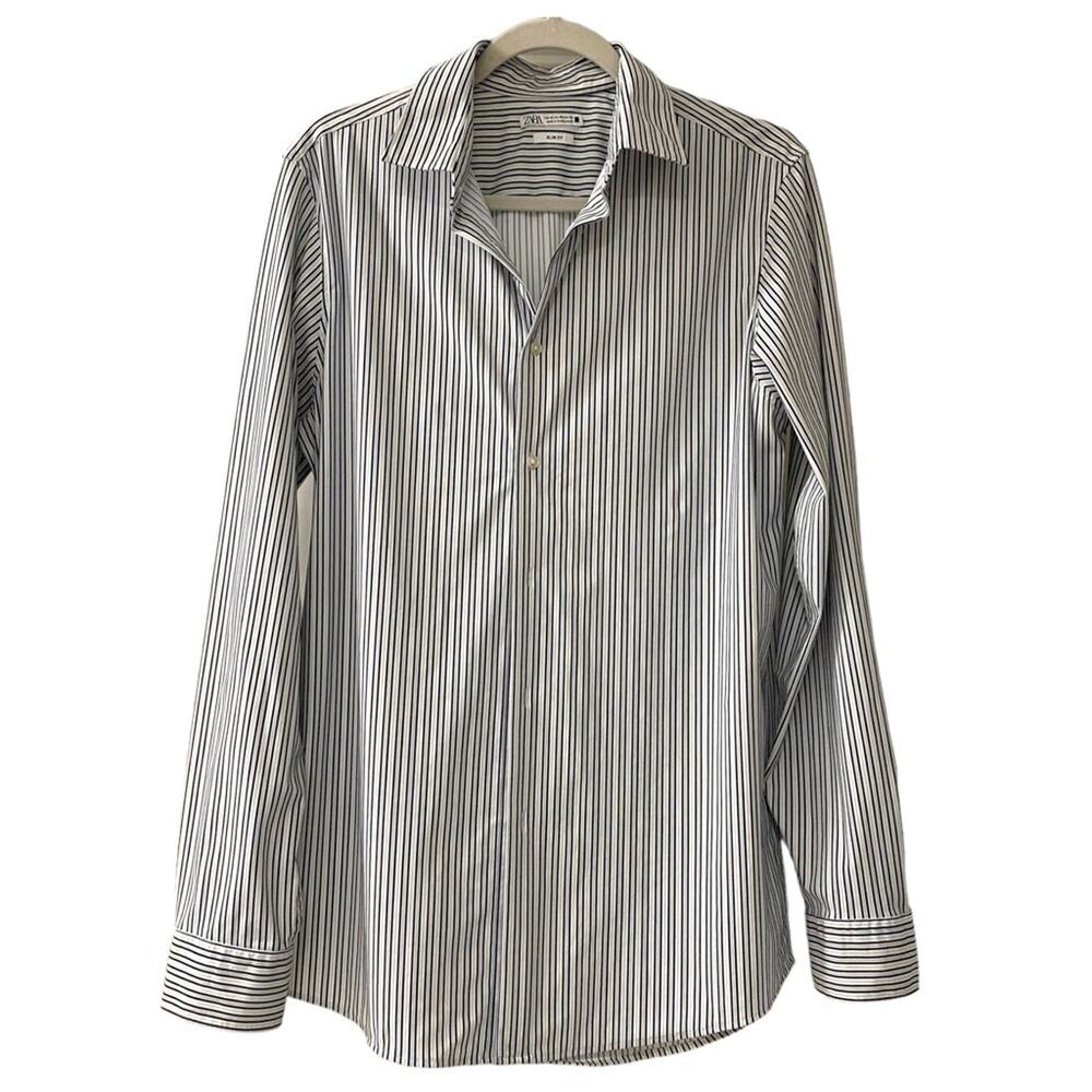 Men's ZARA Sz Medium Slim Fit Stretchy Long Sleeve Blue and White Striped Shirt